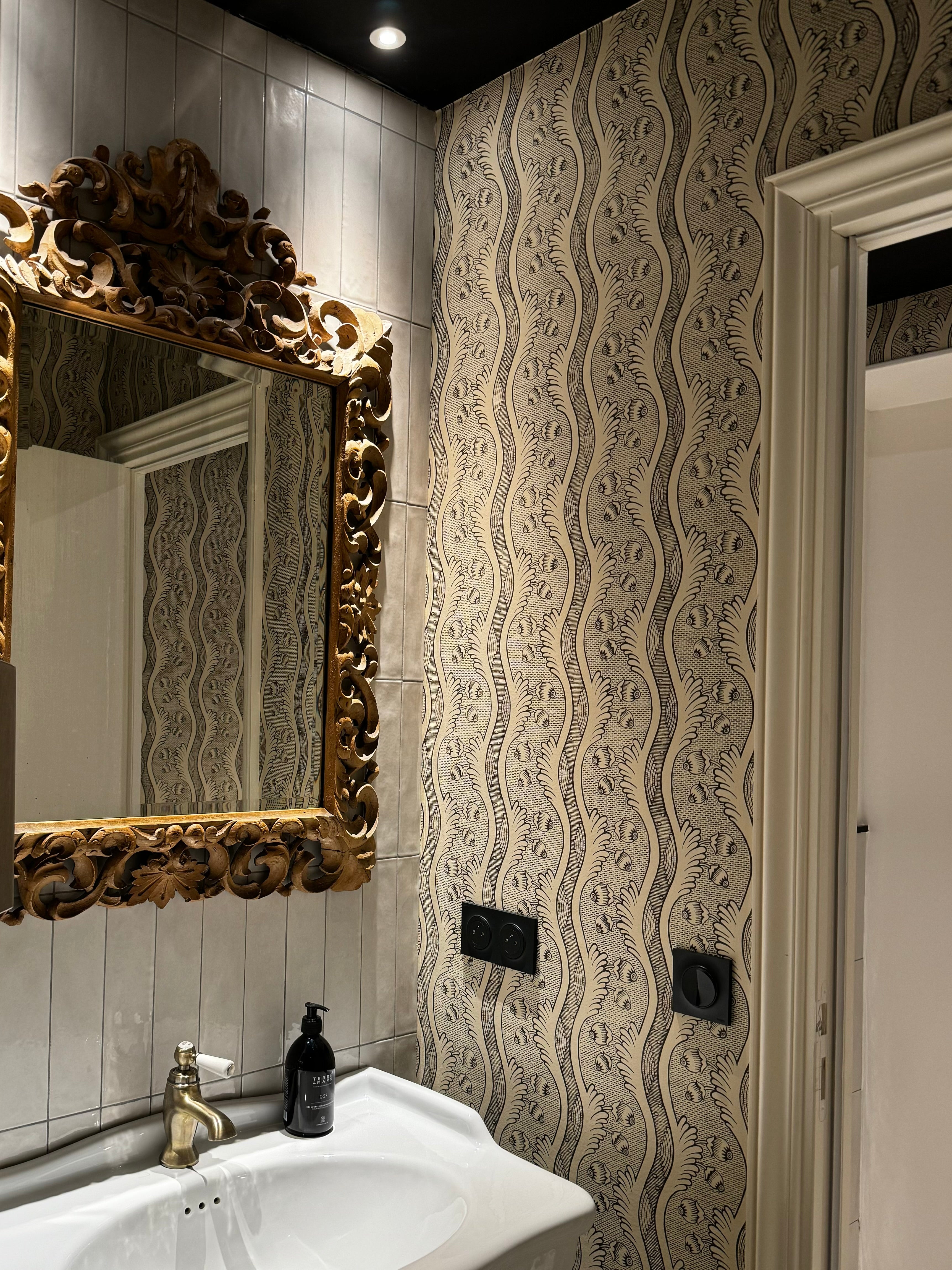 © Anne Peyroux atelier / Hotel de Lutèce