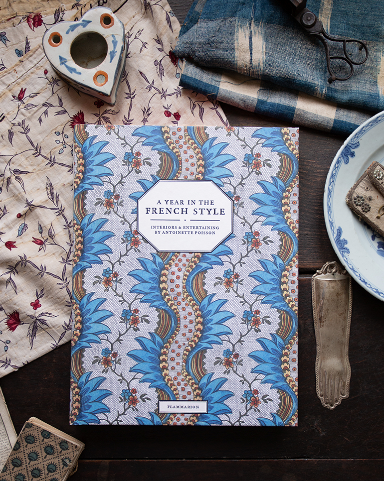 Book "Chez Antoinette Poisson"