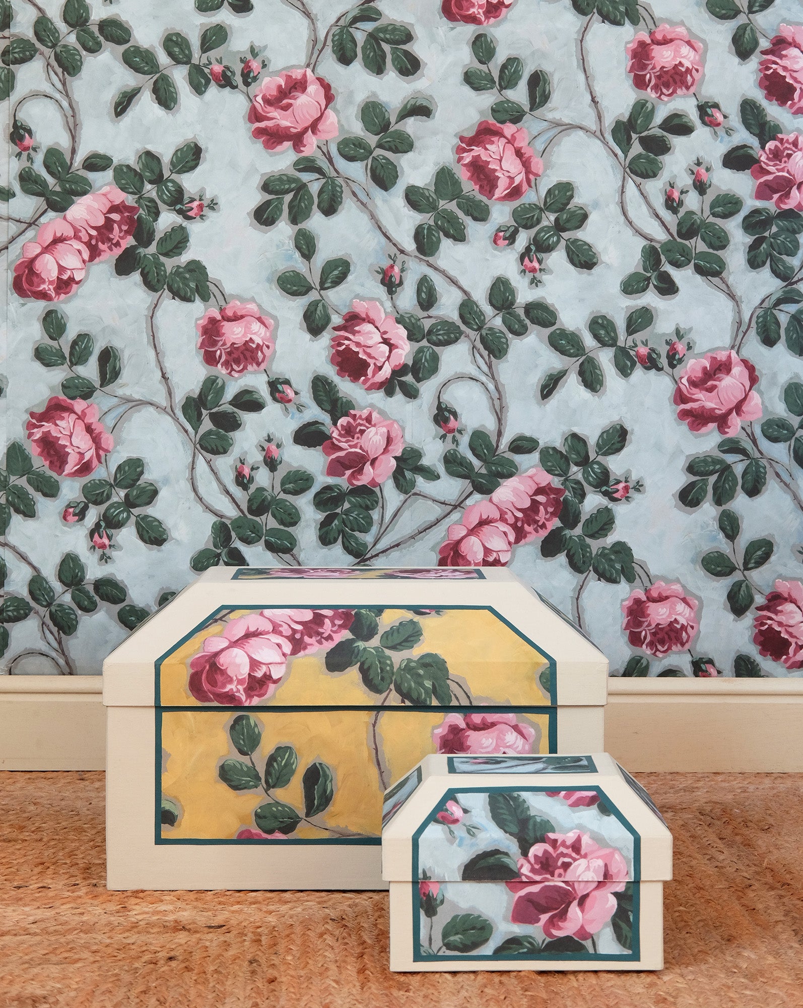 Wallpaper "Roses Pompadour"
