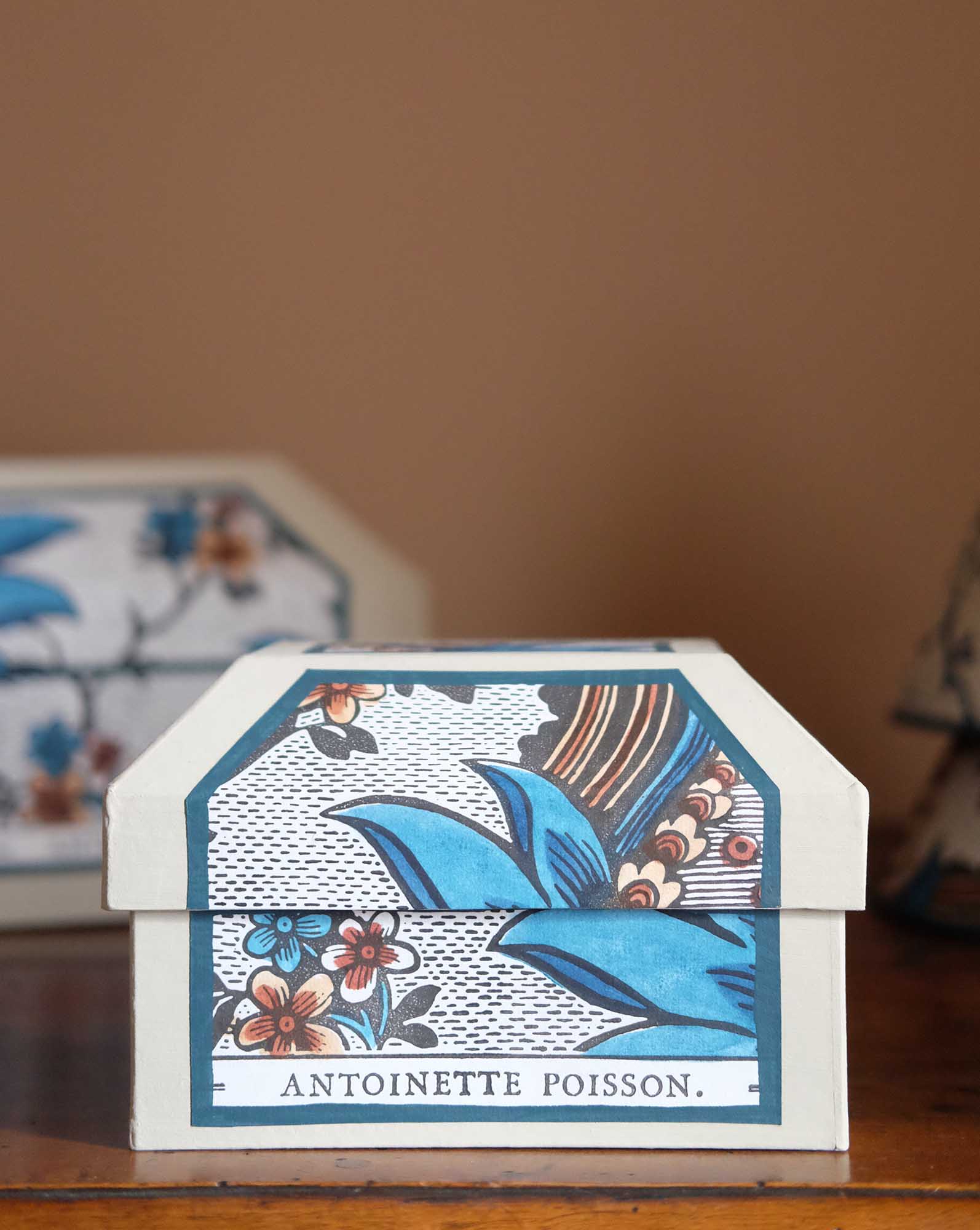 Wedding box, small size "Torrent"