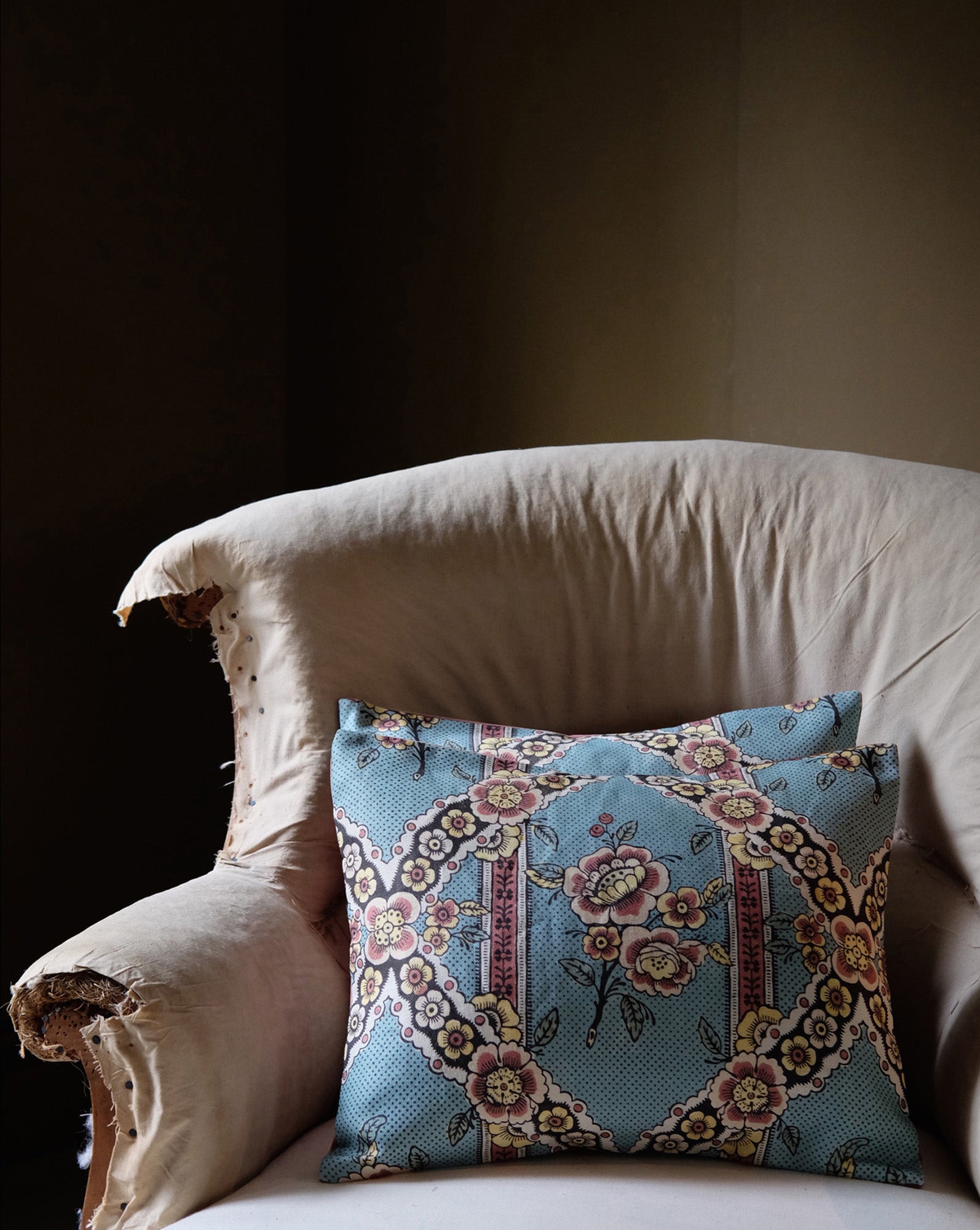 Fabric "Guirlandes de fleurs"