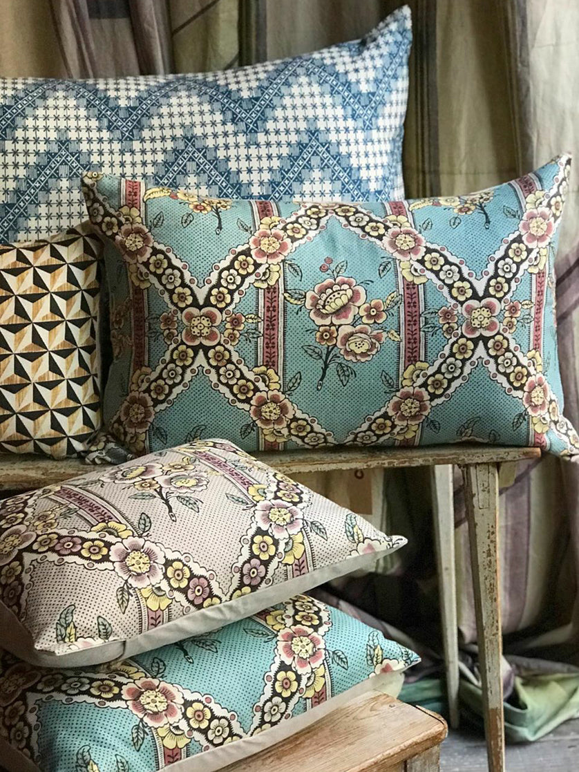 Fabric "Guirlandes de fleurs"