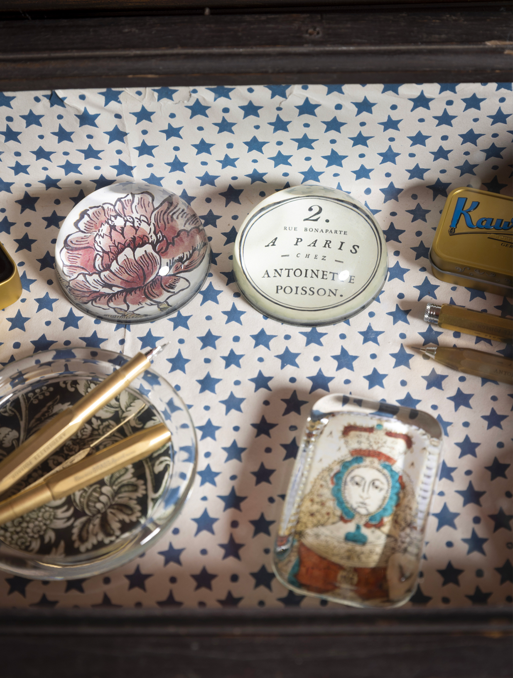 Dome paperweight x John Derian